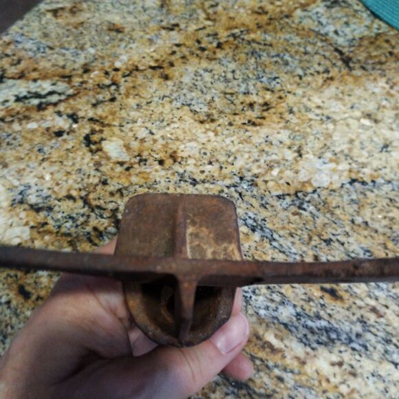 Vintage Rare Heavy Cast Iron Saddke Horn - Picture 8 of 10